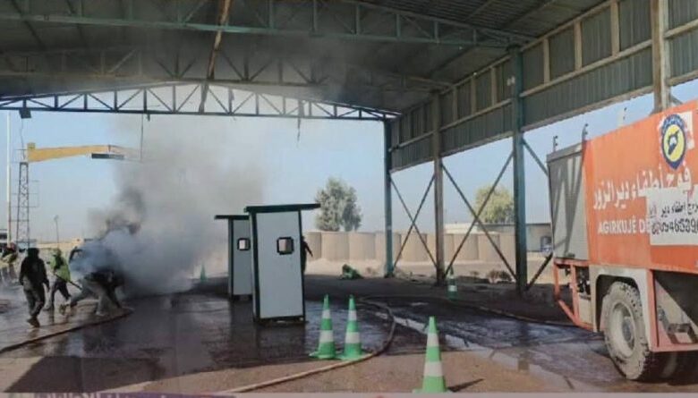 سوريا.. محاولة منع تفجير قنبلة يدوية تنتهي باحتراق سيارة عسكرية وإصابة عنصرين في دير الزور