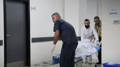 رصاص مسلحين مجهولين يخترق حافلة عمال بريف حمص ويقتل 7 أشخاص