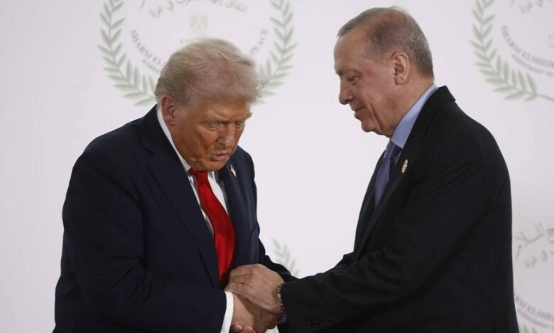 بعد نحو 3 أشهر بلا خطوات.. ترامب يجدد وعد رفع عقوبات كاتسا عن تركيا وينفي التأخير