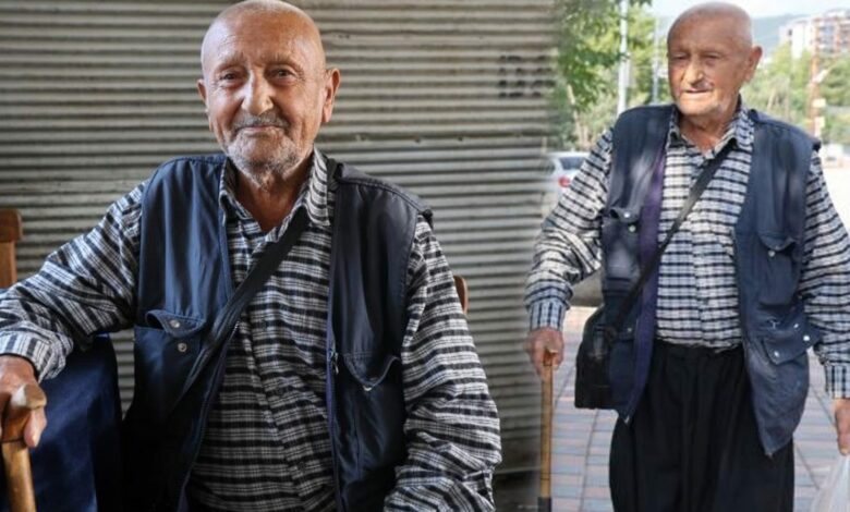 يمشي 8 كيلومترات يوميًا إلى المقهى.. كيف يحافظ رجل تركي في الـ86 على نشاطه؟