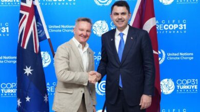 وزير البيئة التركي مراد قوروم يلتقي نظيره الأسترالي في فيجي لبحث خطوات COP31
