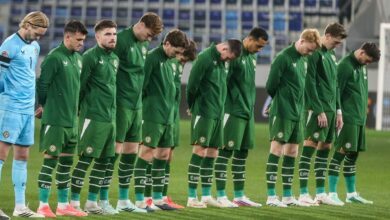 لا مصافحة ولا رفع للرؤوس.. منتخب إيرلندا يكرر احتجاجه أمام إسرائيل في صربيا