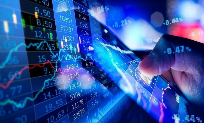 نيابة إسطنبول تدقق في أسهم 3 مشتبه بهم قبل تصفية الصناديق.. والتحويلات إلى الخارج في صدارة الفحص