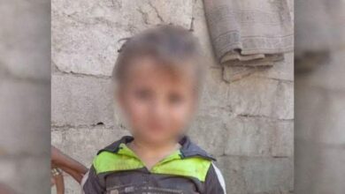 بلاغ اختطاف طفلة في ريف حلب ينتهي بتوقيف والديها.. والتحقيقات تكشف الدافع المالي
