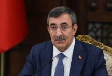 نائب الرئيس التركي أمام البرلمان غدًا بشأن تحقيقات الصناديق.. ماذا سيعرض يلماز؟