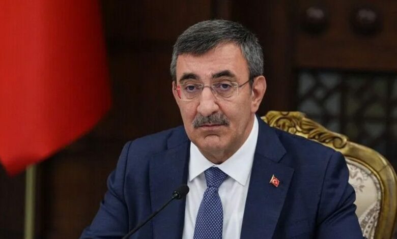 نائب الرئيس التركي أمام البرلمان غدًا بشأن تحقيقات الصناديق.. ماذا سيعرض يلماز؟