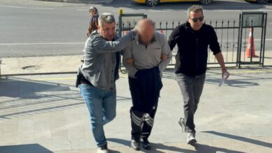 حارس أمن يحاول سرقة محل مجوهرات في تركيا.. والشرطة تكتشف أن مسدسه لعبة
