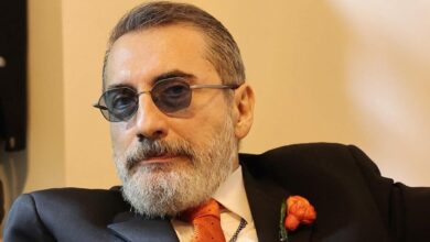 بعد علاج منزلي.. سونر أولغون يعود إلى العناية المركزة موصولًا بجهاز التنفس