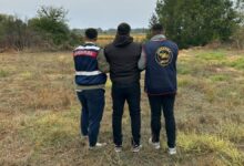 مطلوب في 45 قضية حاول الهرب إلى اليونان.. والدرك التركي يكشف حكمًا بالسجن 8 سنوات