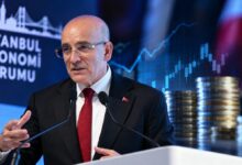 رغم تباطؤ خفض التضخم.. شيمشك: ديون تركيا المنخفضة تمنح الاقتصاد مساحة للتحرك
