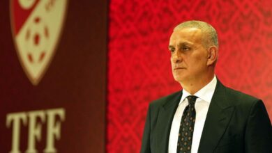 رئيس الاتحاد التركي لكرة القدم يواصل مهامه رغم الدعوة لانتخابات مبكرة.. و5 أعضاء يستقيلون