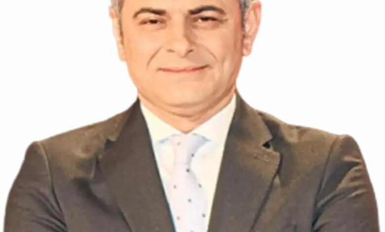 «فاناتيك» يتيح الوصول إلى جميع أعمدة أولجاي تشاكير الرياضية