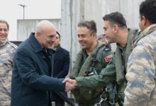 وزير دفاع لاتفيا يشكر طياري «إف-16» الأتراك شخصيًا.. ما مهمتهم على جناح الناتو الشرقي؟