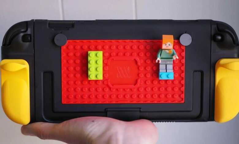 حافظة Mechanism لـSwitch 2 تحمي الجهاز وتتيح حمل خراطيش الألعاب في مقابضها