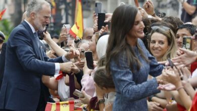 ملك إسبانيا يعود إلى سبتة بعد 17 عامًا.. وزيارته تتزامن مع مراسم تذكارية للمهاجرين