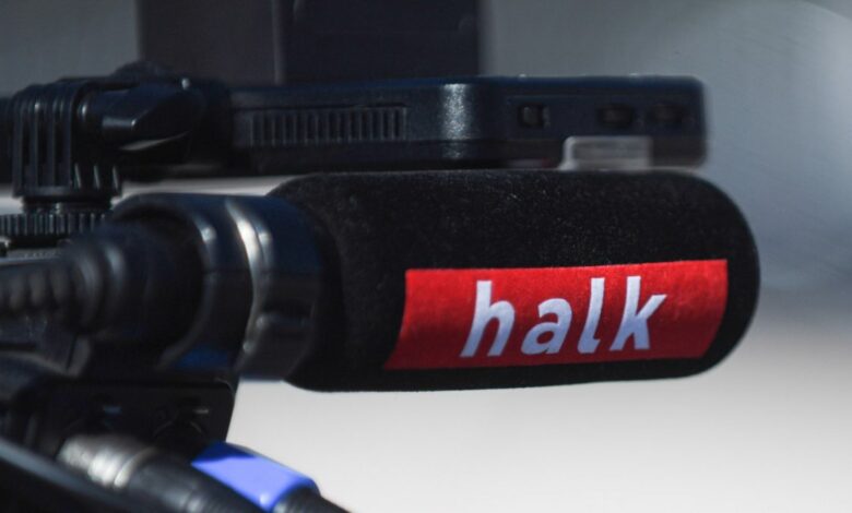 مداهمة Halk TV وفرض الوصاية عليها.. لماذا ربطت الصحافة الدولية العملية بحرية الإعلام في تركيا؟