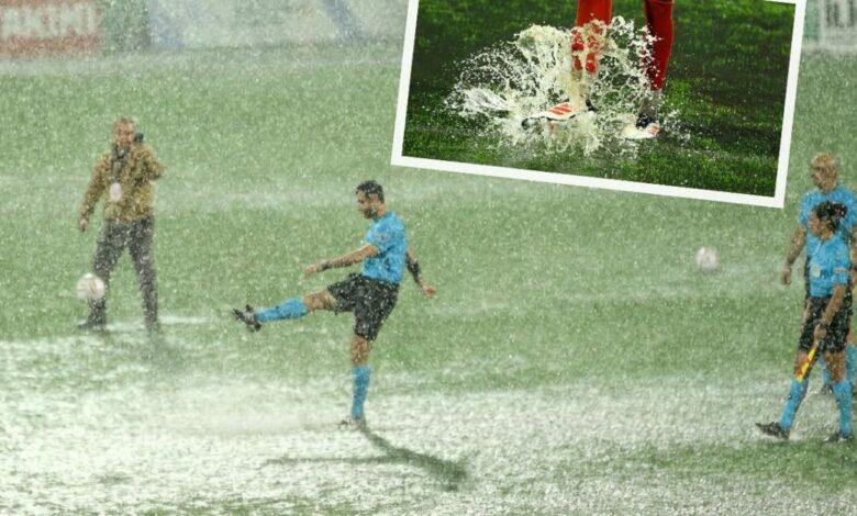 أمطار إسطنبول توقف مباراة في دوري الدرجة الأولى.. والبطاقة الحمراء تسبق التأجيل
