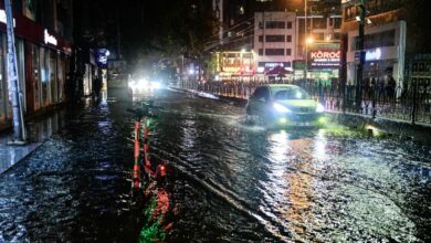وفاة طفل بعد صعقه بالكهرباء إثر وطئه بركة مياه في حديقة بإسطنبول التركية
