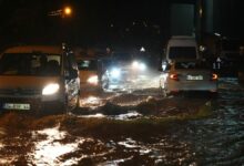 أمطار إسطنبول تقتل طفلًا وتشل الحركة.. لماذا أوقفت تركيا الدراسة؟