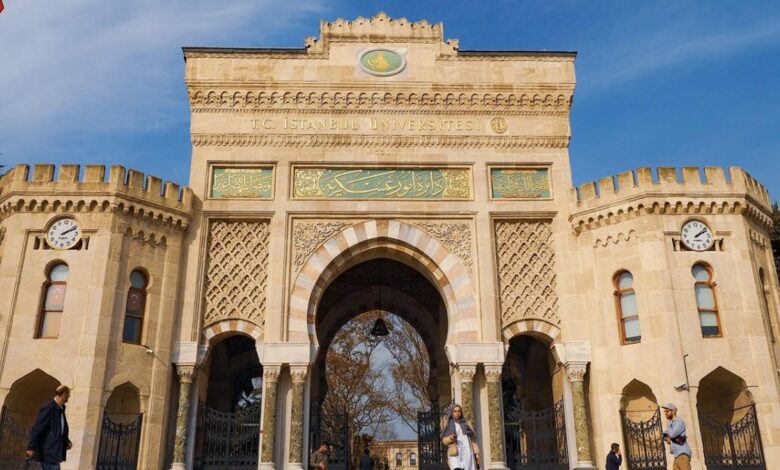 سوء الطقس يعلّق الدراسة يومًا في جامعات تركية بإسطنبول.. وأخرى تواصلها إلكترونيًا