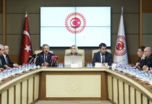هجمات مدارس شانلي أورفا وكهرمان مرعش تدخل مرحلة التقرير.. والبرلمان يوسع زاوية الحل