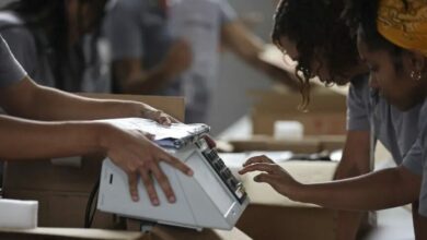 مجلس الشيوخ البرازيلي يقر مشروع أسبوع عمل من 40 ساعة.. وأصحاب العمل يحذرون من 1.2 مليون وظيفة