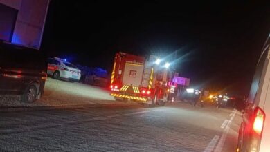 مصرع زوجين وإصابة ابنهما وحفيدهما في حادث دهس بإزمير التركية.. توقيف السائق