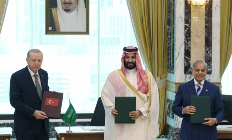 إيران مستعدة للانضمام إلى «تحالف مكة».. وبزشكيان يقر: لا نعرف تفاصيله بعد