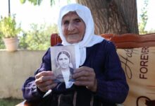 ألبانيا تمنح معمّرة عمرها 117 عامًا معاشًا خاصًا بعدما شككت السلطات في بقائها على قيد الحياة