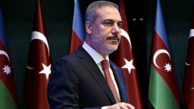 سفارة تركيا تنفي اجتماعًا سريًا لفيدان في باكو: الصور التُقطت خلال لقاءات مجاملة