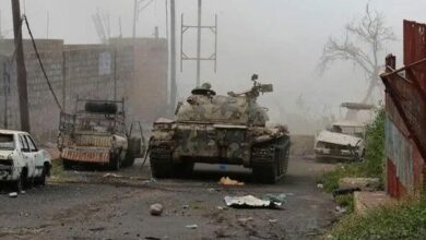 الجيش اليمني يعلن إخراج أكثر من 190 آلية حوثية من الخدمة والسيطرة على موقع شرقًا