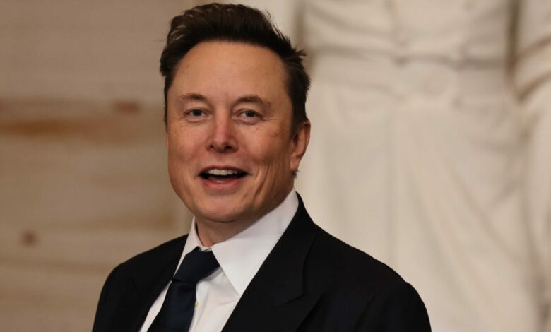 إيلون ماسك يعد بمنح كل طفل أميركي سهمًا من SpaceX.. كيف سيتم التوزيع؟