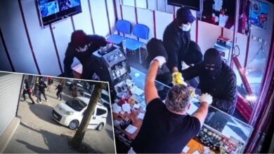 3 ملثمين يسطون على محل مجوهرات في غازي عنتاب التركية ويسرقون ذهبًا بقيمة 5.6 مليون ليرة رغم مقاومة صاحبه