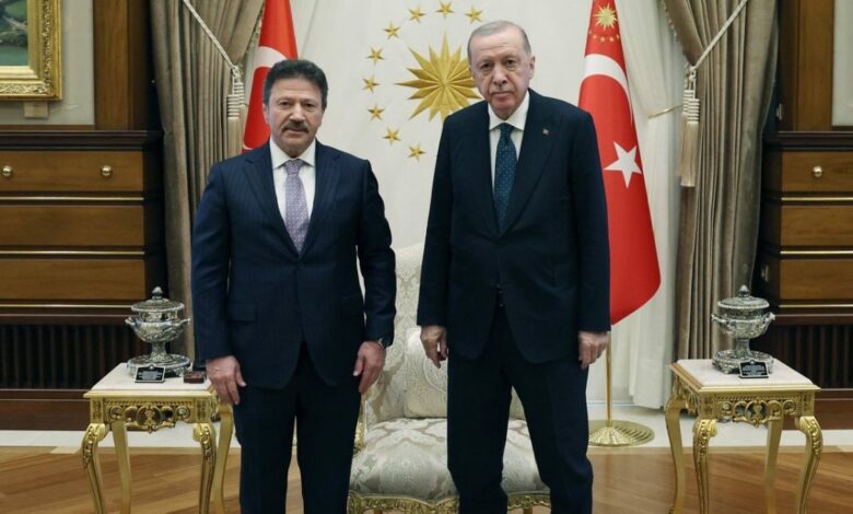 بعد نهاية عهد دام 19 عاماً.. أردوغان يستقبل رئيس اتحاد الحرفيين الأتراك الجديد