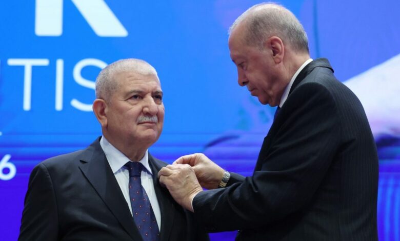 نائب تركي عن بورصة ينضم إلى حزب أردوغان بعد شهر ونصف مستقلًا.. ويُعيّن مستشارًا له