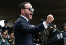 رئيس كولومبيا يأمر بهجوم شامل على «فارك» و«جيش التحرير الوطني» ويستهدف قياداتهما وتمويلهما