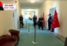 نائب برلماني تركي يفصل ممر مكتبه بشريط قبالة كليتشدار أوغلو.. والسبب المتداول زوار رئيس الحزب