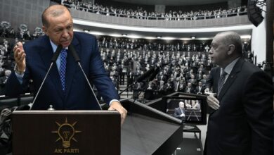 أردوغان يواجه خطاب «الحرب» ويعد بمحاسبة المتلاعبين بأموال 455 ألف مستثمر