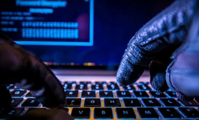 تفكيك شبكتي مراهنات واحتيال في تركيا.. 22 موقوفًا وجهاز دفع مخبأ داخل حاسوب
