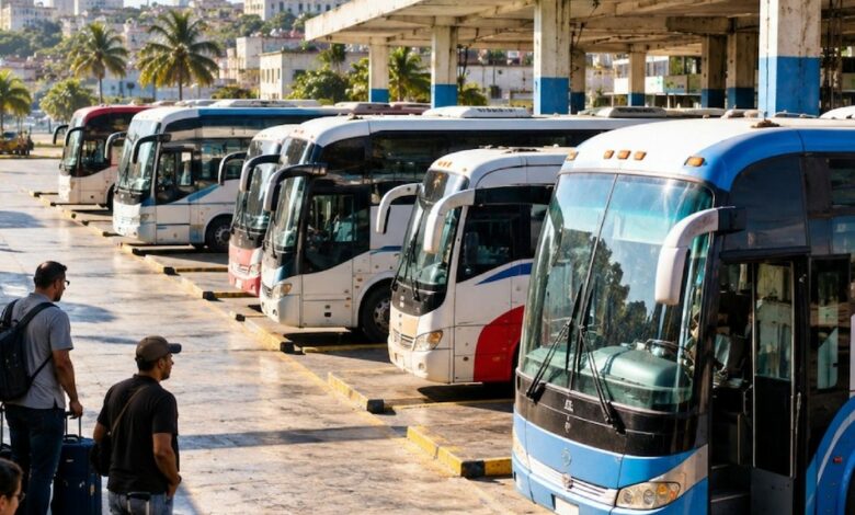 كوبا تخفض رحلات الحافلات من هافانا إلى 11 يوميًا.. وانقطاعات الكهرباء تعطل البديل