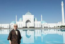 أمينة أردوغان تزور ضريح الإمام البخاري في سمرقند.. رخام تركي في القسم المجدد