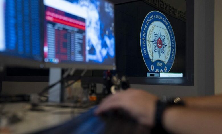 تجميد 467 حسابًا في تركيا خلال ملاحقة 23 مشتبهًا بإعادة المراهنين إلى اللعب بعروض «VIP»