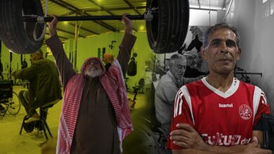 بطل ملاكمة يعود إلى القصير ويفتح نادياً مجانياً لمصابي الحرب بأدوات من إطارات السيارات