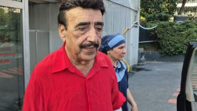 حقي بولوت يغادر المستشفى بعد وعكة خلال حفله في إسطنبول.. «سأمارس الرياضة بعد ساعة»