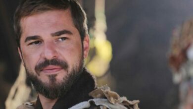 وفاة والد بطل «قيامة أرطغرل».. موعد الجنازة ومكان الدفن في إزمير