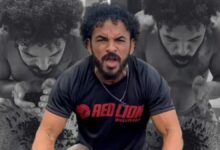 مؤثر لياقة يأكل مئات النمل الحي أمام الكاميرا.. ومشروب الطاقة حاضر