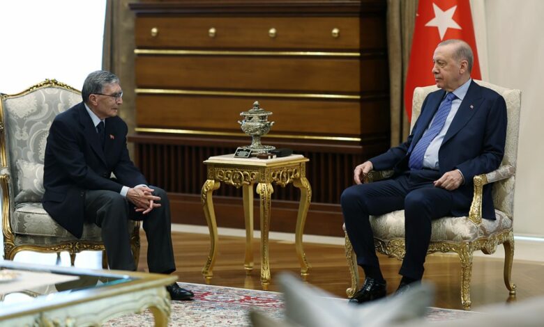 أردوغان يستقبل عزيز سنجار وزوجته.. منزله في ماردين صار متحفًا
