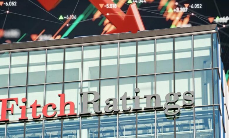 فيتش ترفع توقعاتها للفائدة الأميركية إلى 4.25% في 2027 وتحذر من تراجع استثمارات الذكاء الاصطناعي