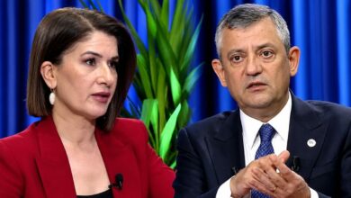 السياسي التركي أوزغور أوزيل يرد على سؤال بشأن احتمال انتقال بلدية إسطنبول إلى «العدالة والتنمية»: «سأحرق نفسي»