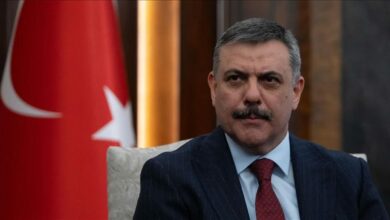 في مئوية ميلاد أربكان.. وزير الداخلية التركي يربط رؤيته لتركيا المستقلة بالتكنولوجيا والدفاع
